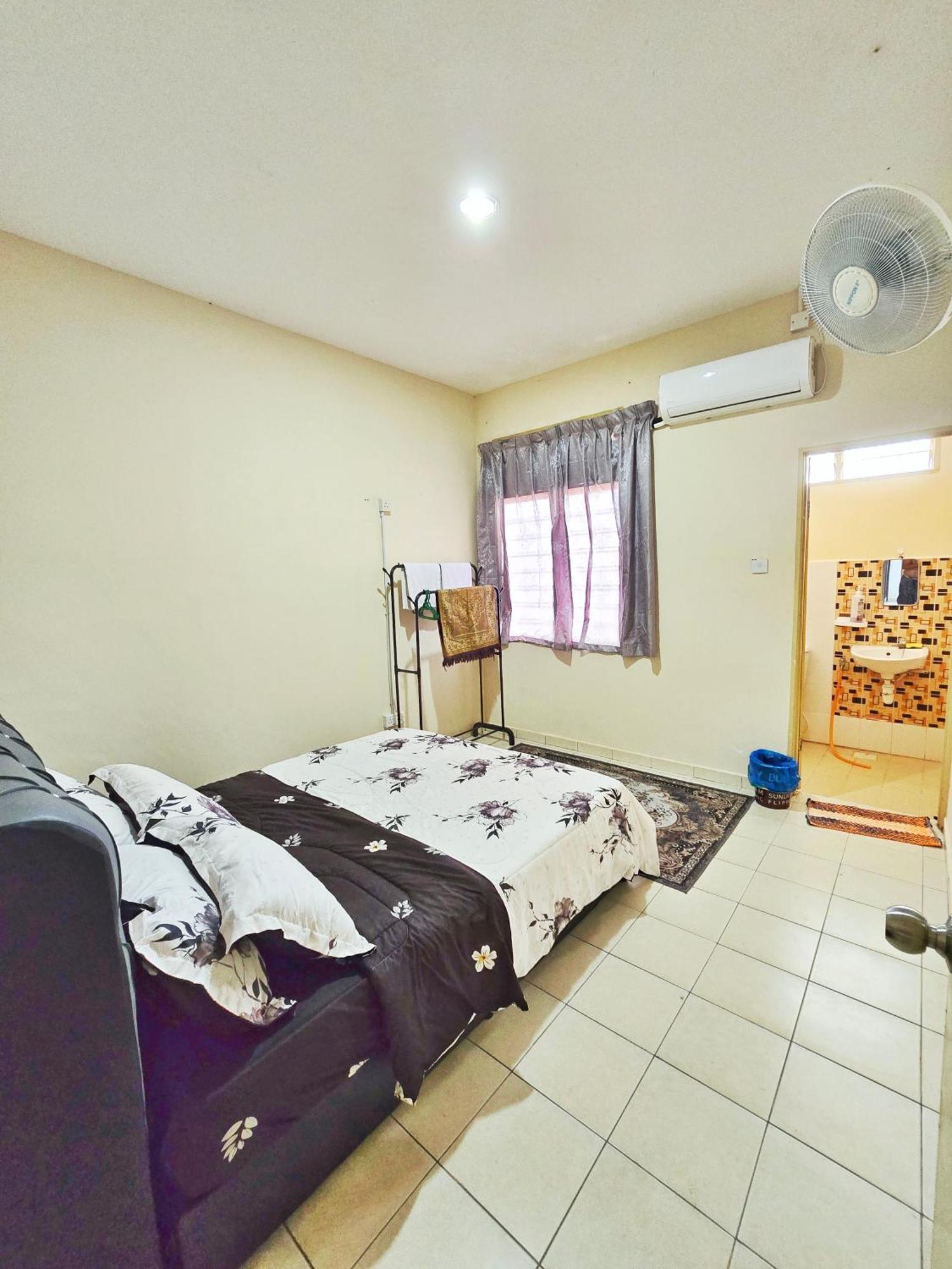 Radzz Holiday home *